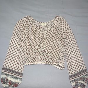 Lightly Cropped Blouse with Long Sleeves